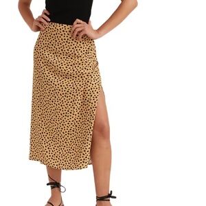 Marine Layer skirt